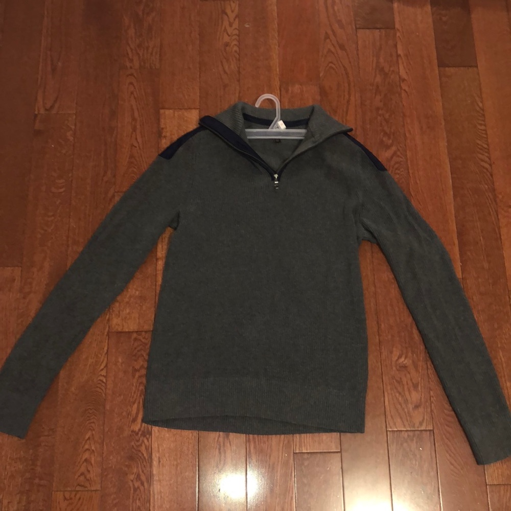 Banana Republic Sweater